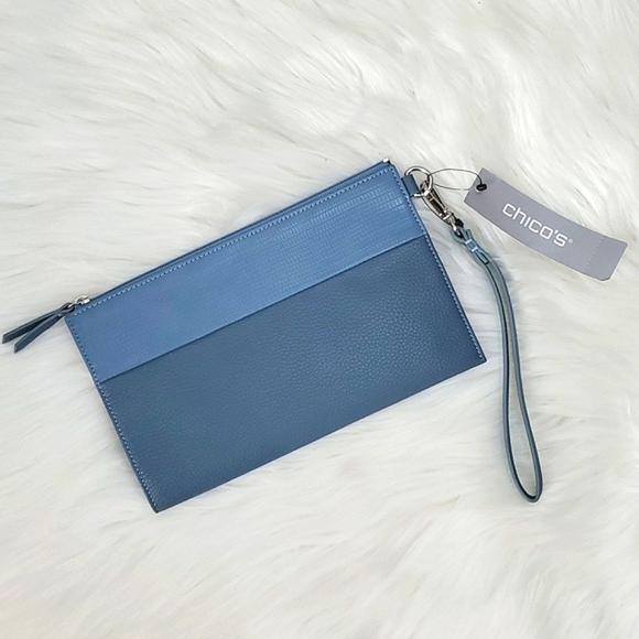 🆕️NWT Chico's Pull Tie Zipper Wristlet Makeup Bag Blue Faux Leather Clutch 8.5" - Picture 1 of 12